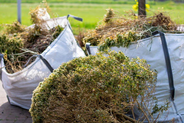 Best Garage Cleanout  in Cardington, OH